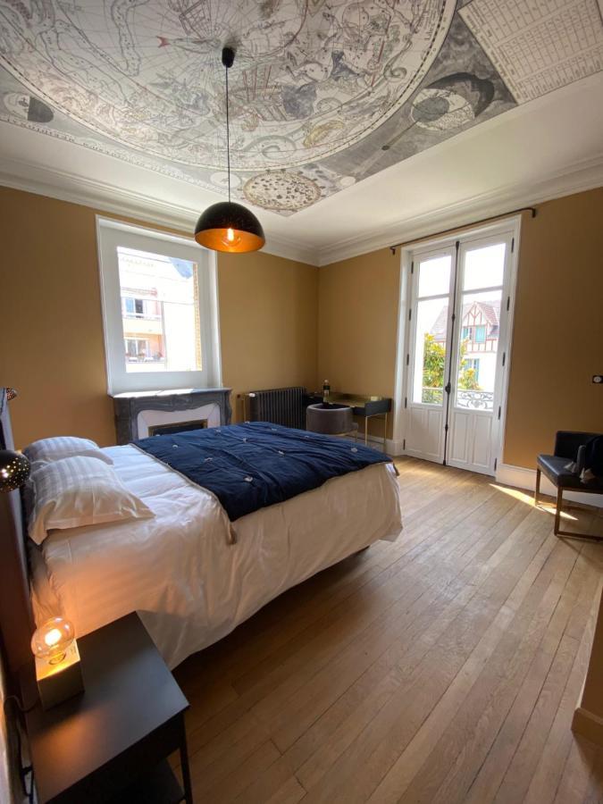 Maison Blanche Chartres - Maison D'Hotes 5 Etoiles 외부 사진