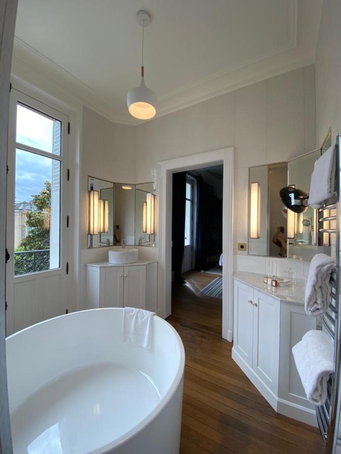 Maison Blanche Chartres - Maison D'Hotes 5 Etoiles 외부 사진